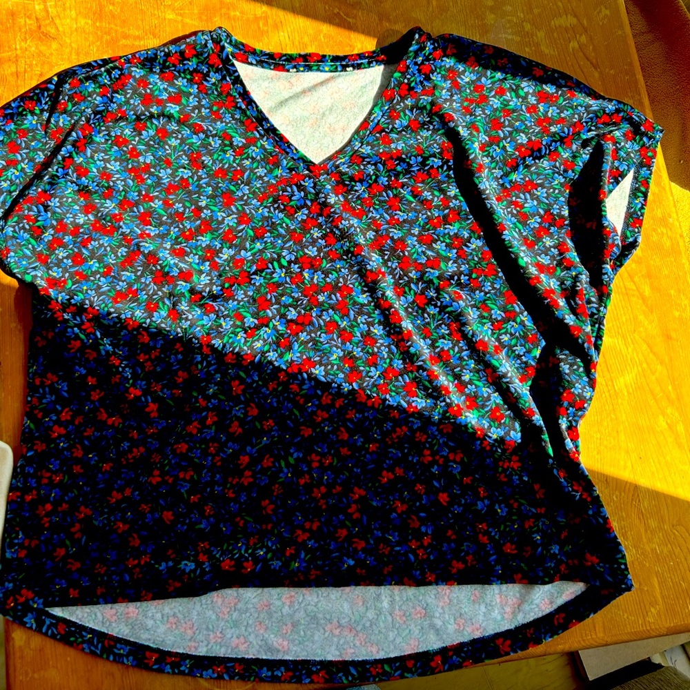 Velour tshirt, bright jewel tones